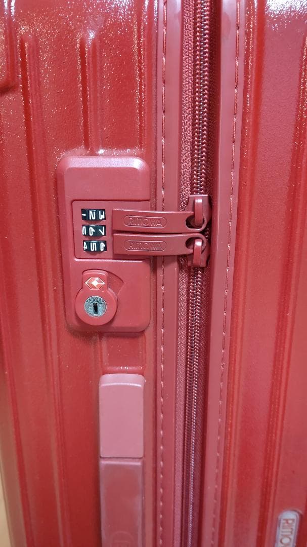 リモワ RIMOWA スーツケース 赤　4輪