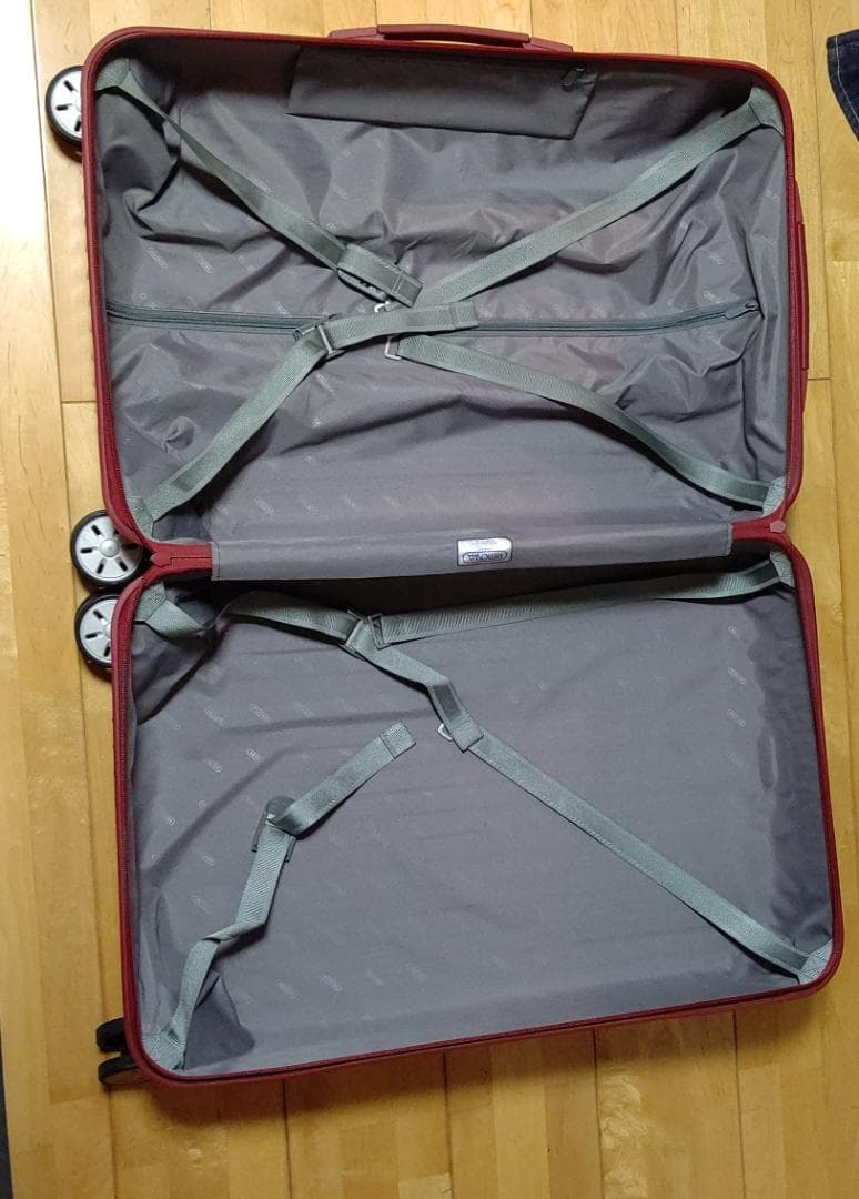 リモワ RIMOWA スーツケース 赤　4輪