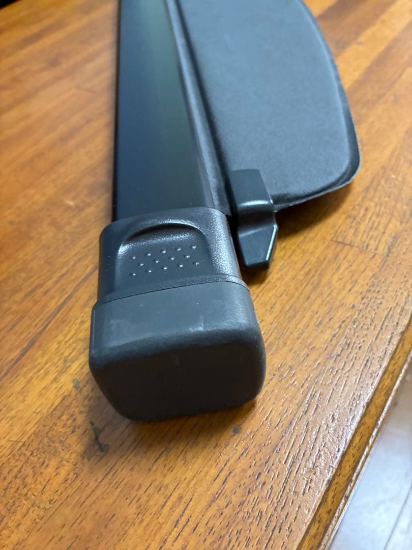 トヨタ　RAV4 50系　純正トノカバー ブラック