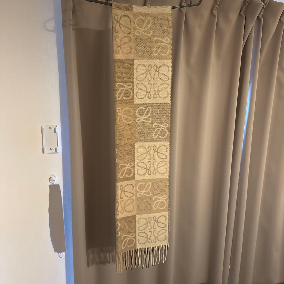 ロエベ　マフラー　スカーフ