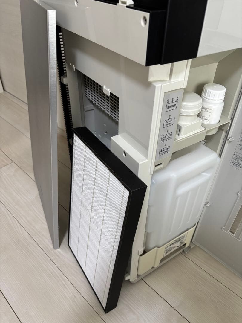 ヲラフ パナソニック空間除菌脱臭機加湿付きジアイーノFMV4300美品♪タ