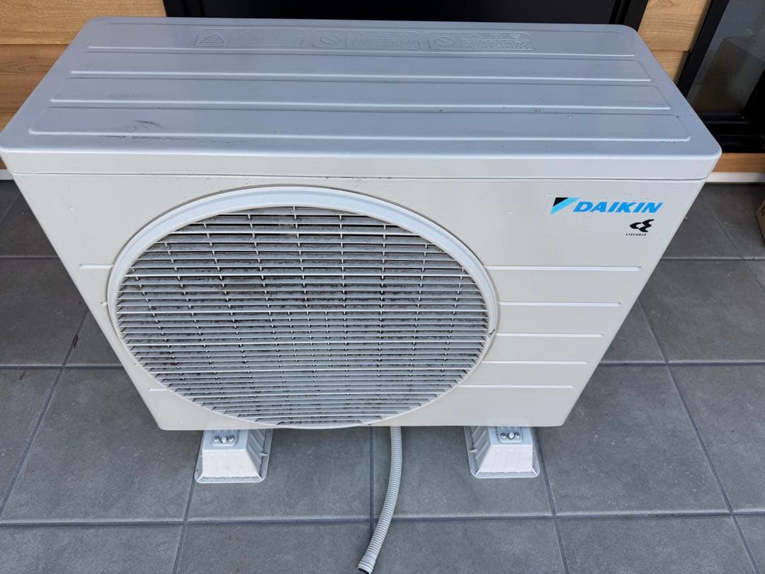 DAIKIN ダイキン6畳用 2022年製 美品！AN-22ZCS-W
