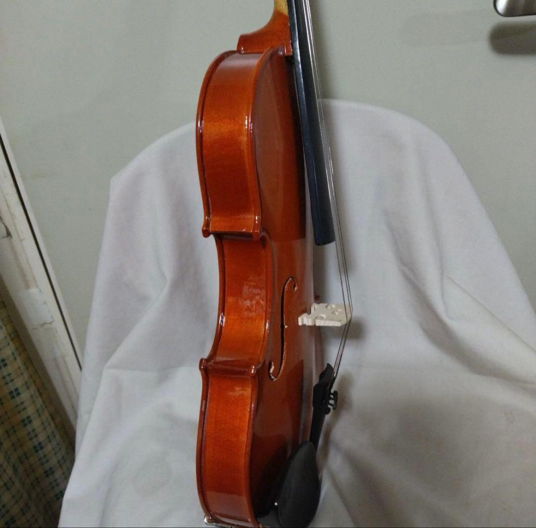 4/4 Andalusiaバイオリン 弓、ケ―ス、松脂付き