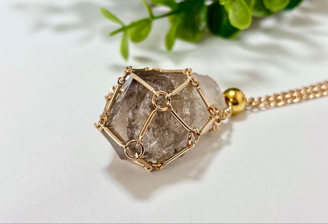 ちくわ　幻の初期採掘エスピリット産　ピンクファイアークォーツ　〜幻神一天〜