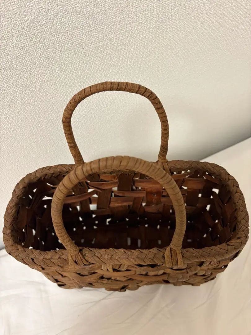 ミ*ー様 格安スタート❗️ 純国産 山葡萄 かごバッグ 新品未使用 かご 籠 山