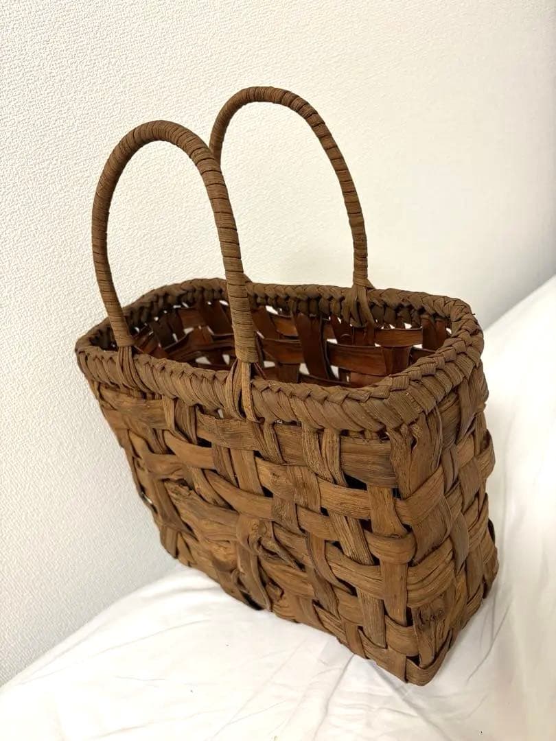 ミ*ー様 格安スタート❗️ 純国産 山葡萄 かごバッグ 新品未使用 かご 籠 山