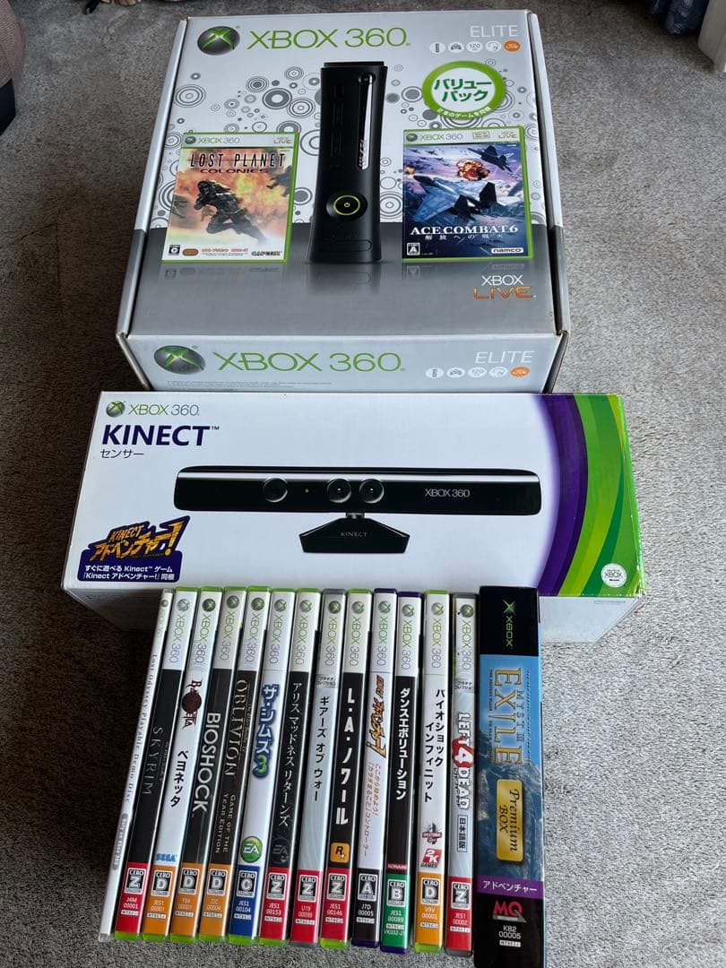 値下げ　ゲーム機　xbox360本体・未使用kinect・ソフト14本　超お得