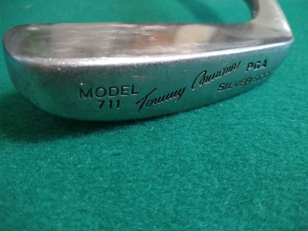 【 Armour SILVER SCOT 711 PGAモデル】