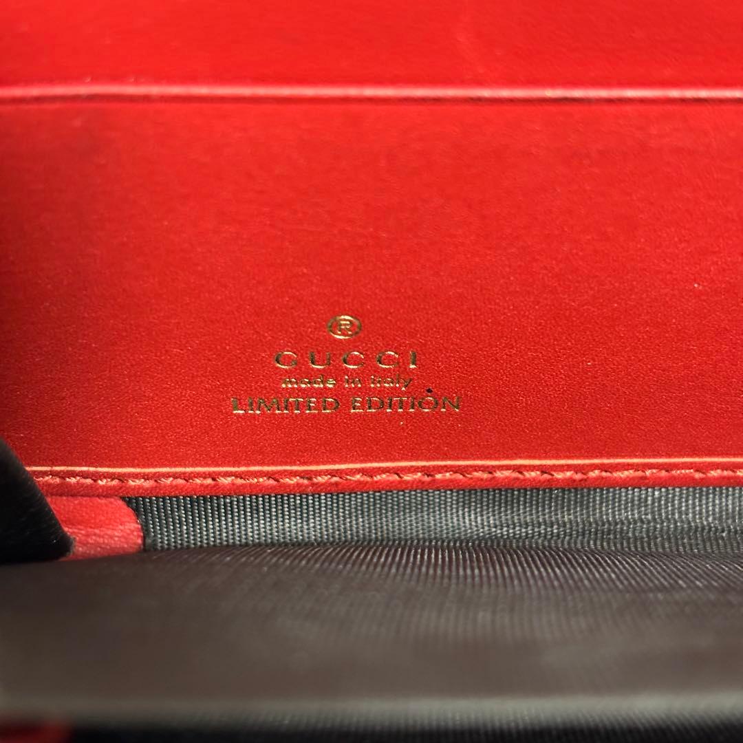 グッチ GGスプリーム ハート スネーク ラウンドファスナー長財布 456863