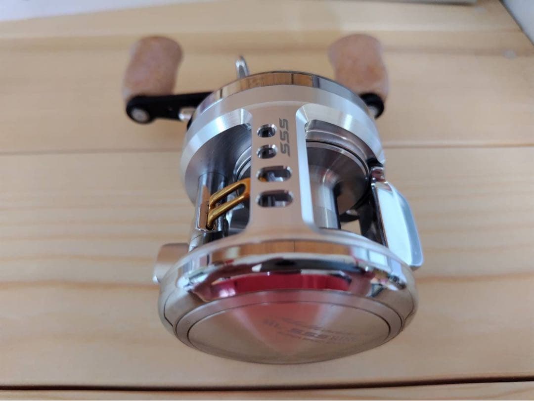 ダイワ　ミリオネアHL103 凛牙SSS　右巻き