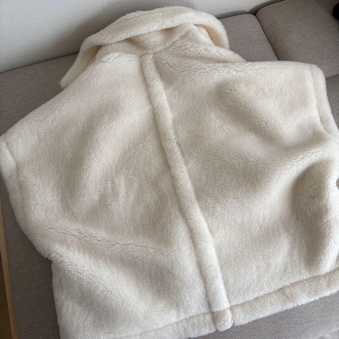 オフホワイト フード付きウールポンチョ