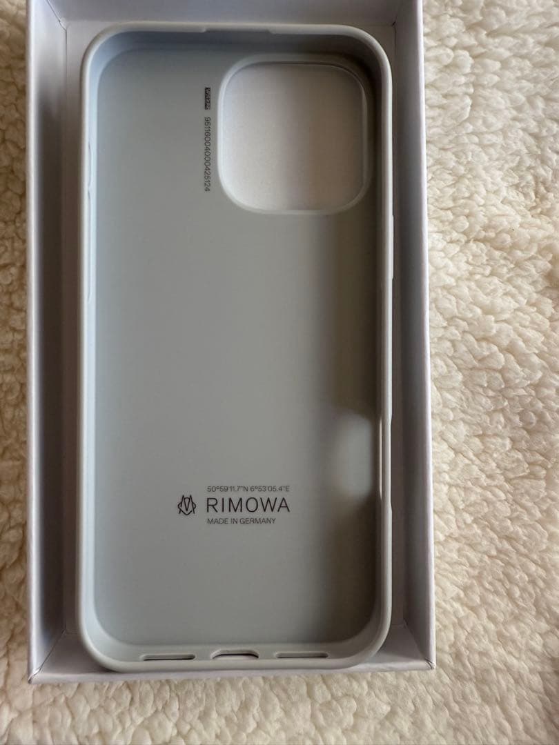 ✨極美品✨RIMOWA iPhone 16pro MAXケース