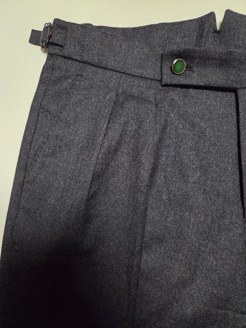 【美品】ベルウィッチ　hankyu scotch　REDA製　濃灰　46　秋冬