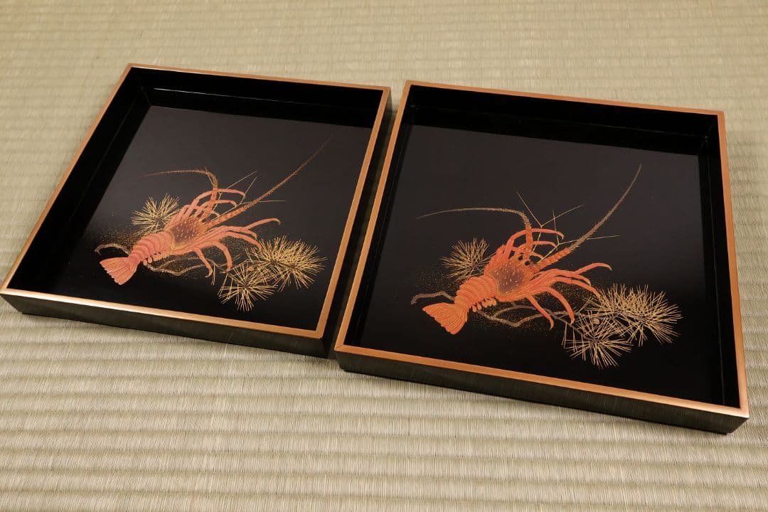 木製 松と海老 蒔絵 重膳一組 在銘 四方盆 大小二枚 香雲？【MA746】