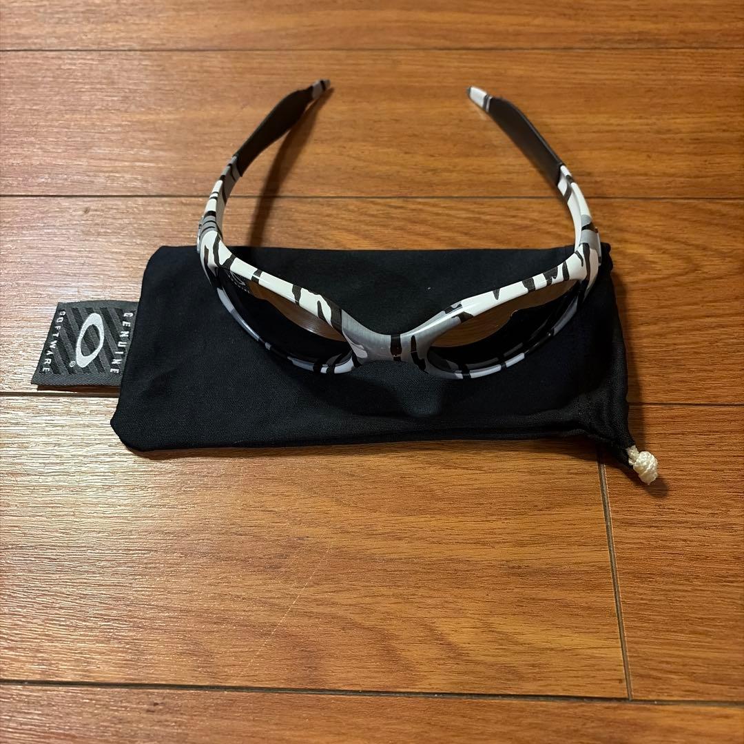 オークリー　トレンチコート　カモフラージュ柄