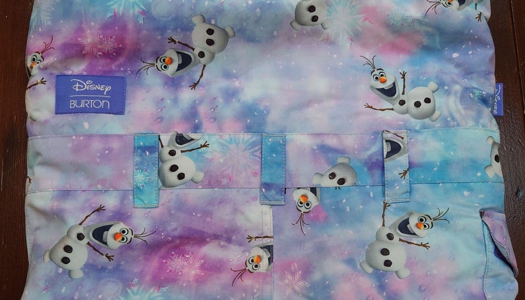 【新春セール‼️】BURTON オラフ スキーウエア 4T 100cm