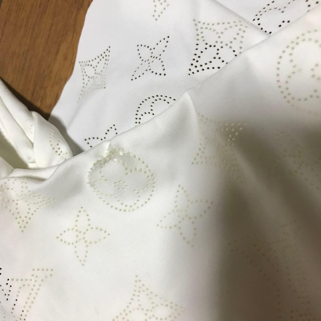 LOUIS VUITTON フリル付きカットワークワンピース水着 34