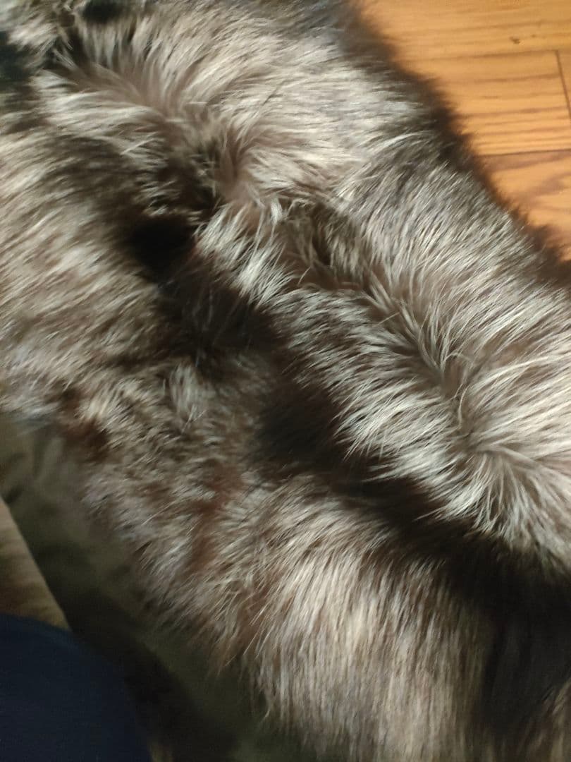 未使用保管品　アンフィニ　シルバーフォックス　襟巻き　マフラー　定価86万円