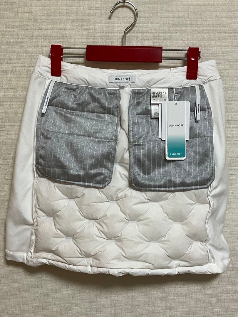 【タグ付き未使用品】 ホワイトダウンスカート