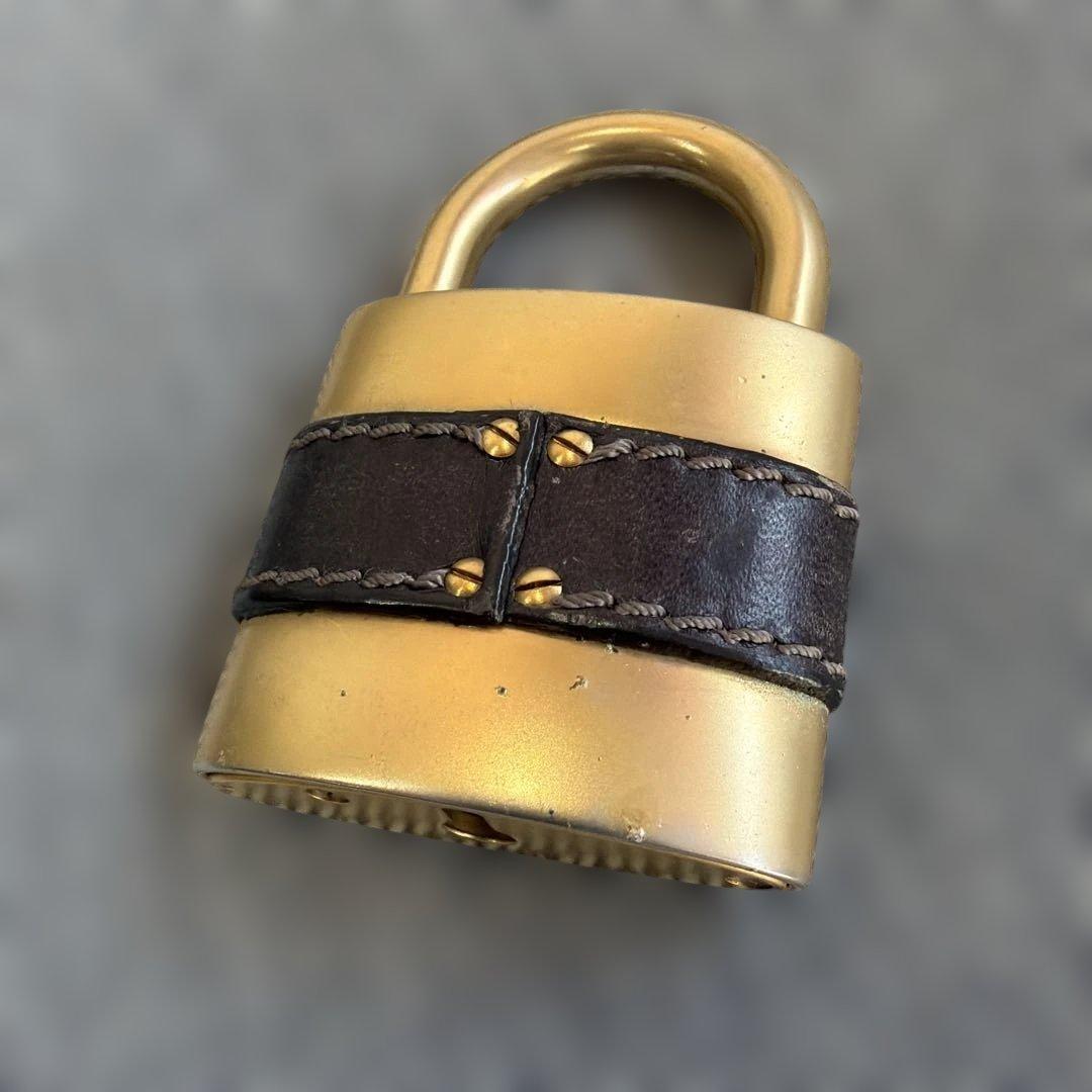 Chloeクロエ　パディントン　南京錠　カデナ