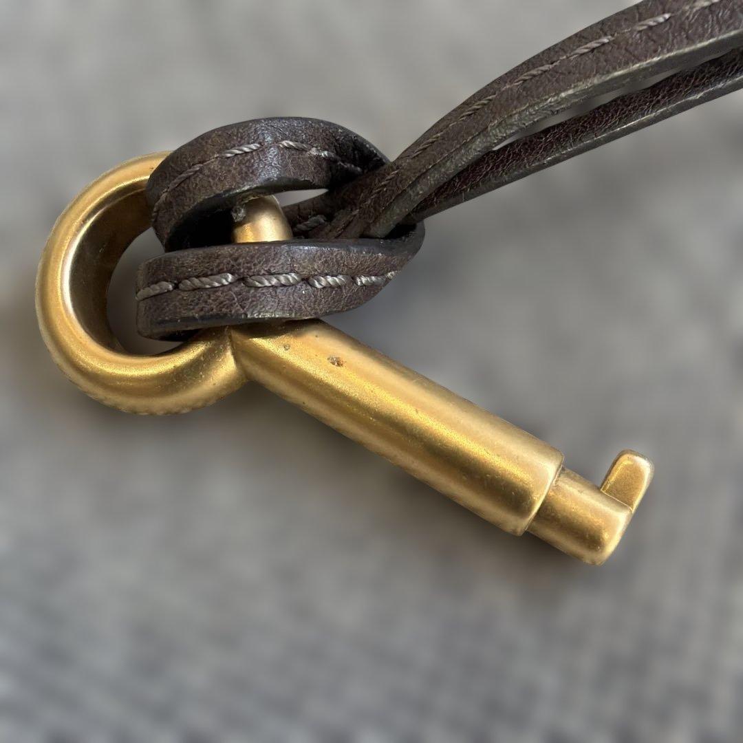 Chloeクロエ　パディントン　南京錠　カデナ