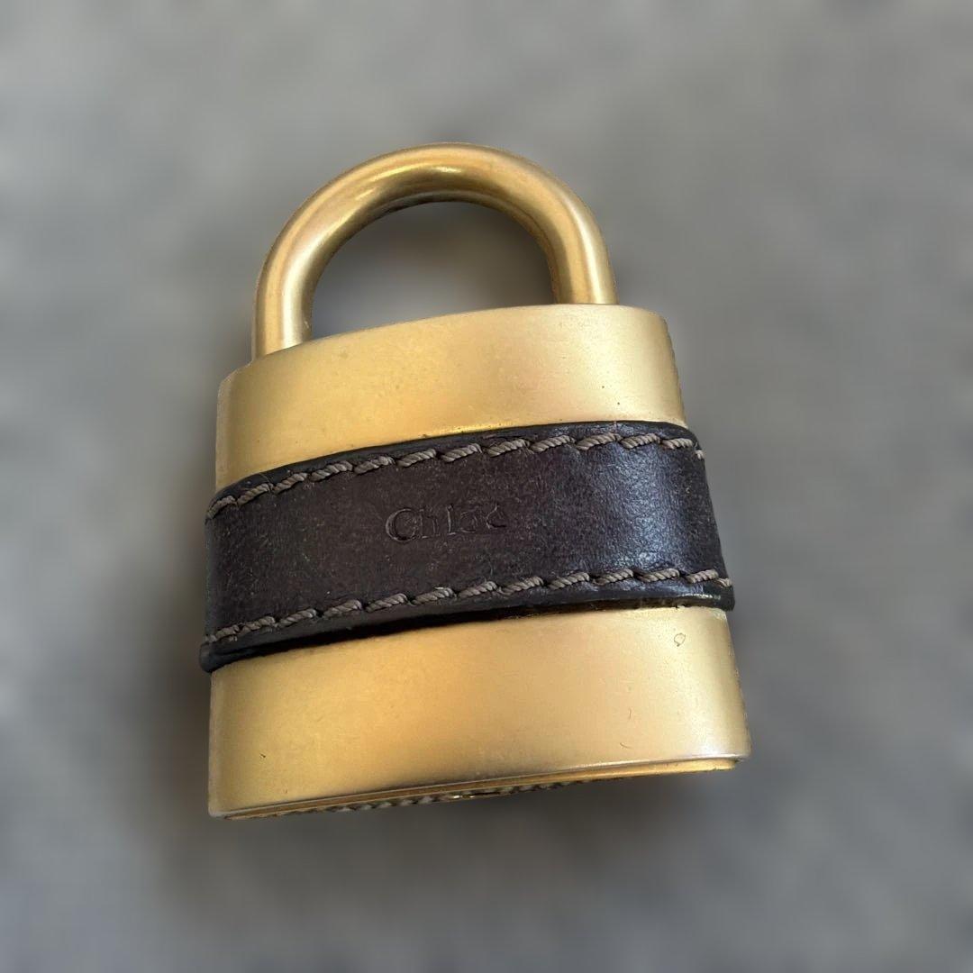 Chloeクロエ　パディントン　南京錠　カデナ