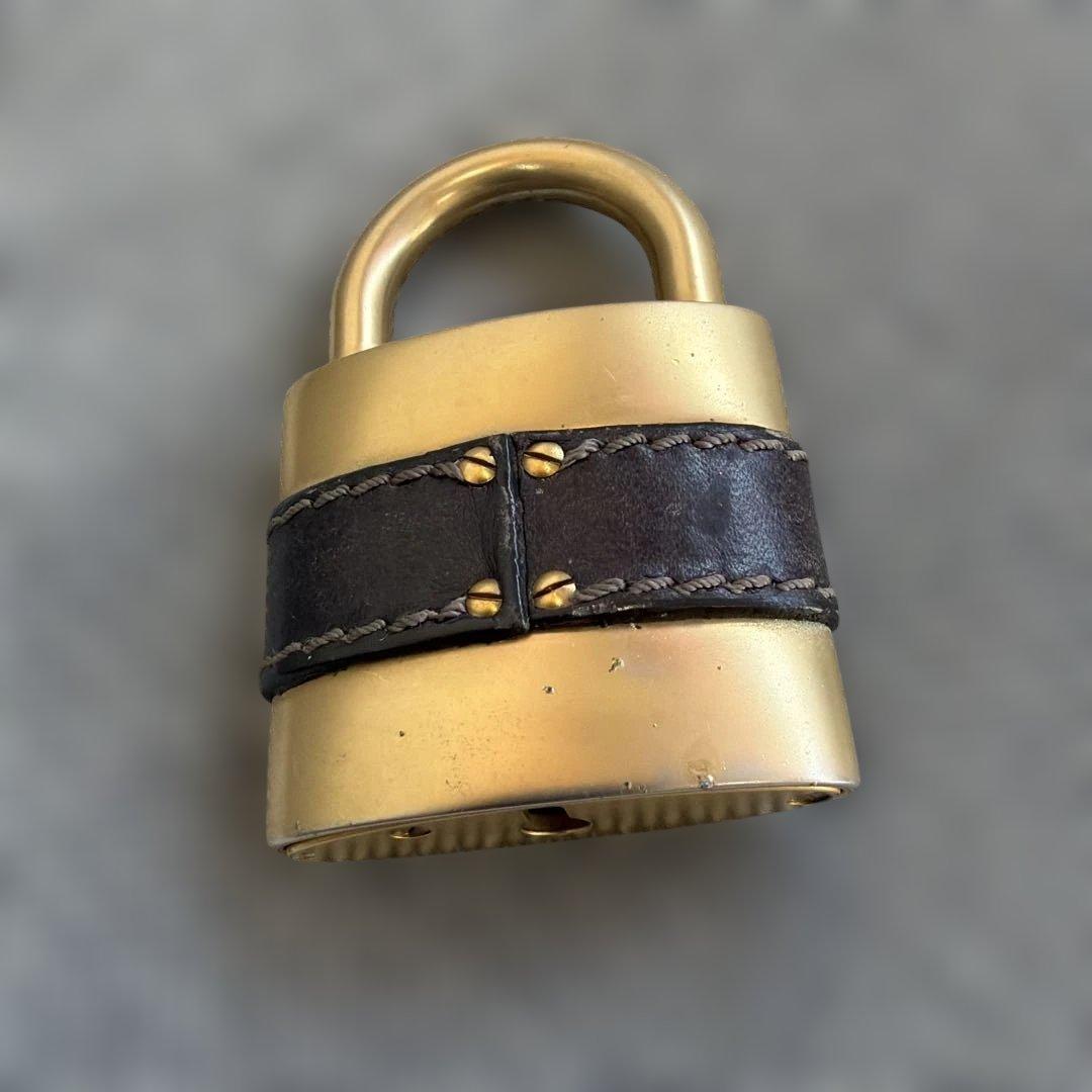 Chloeクロエ　パディントン　南京錠　カデナ