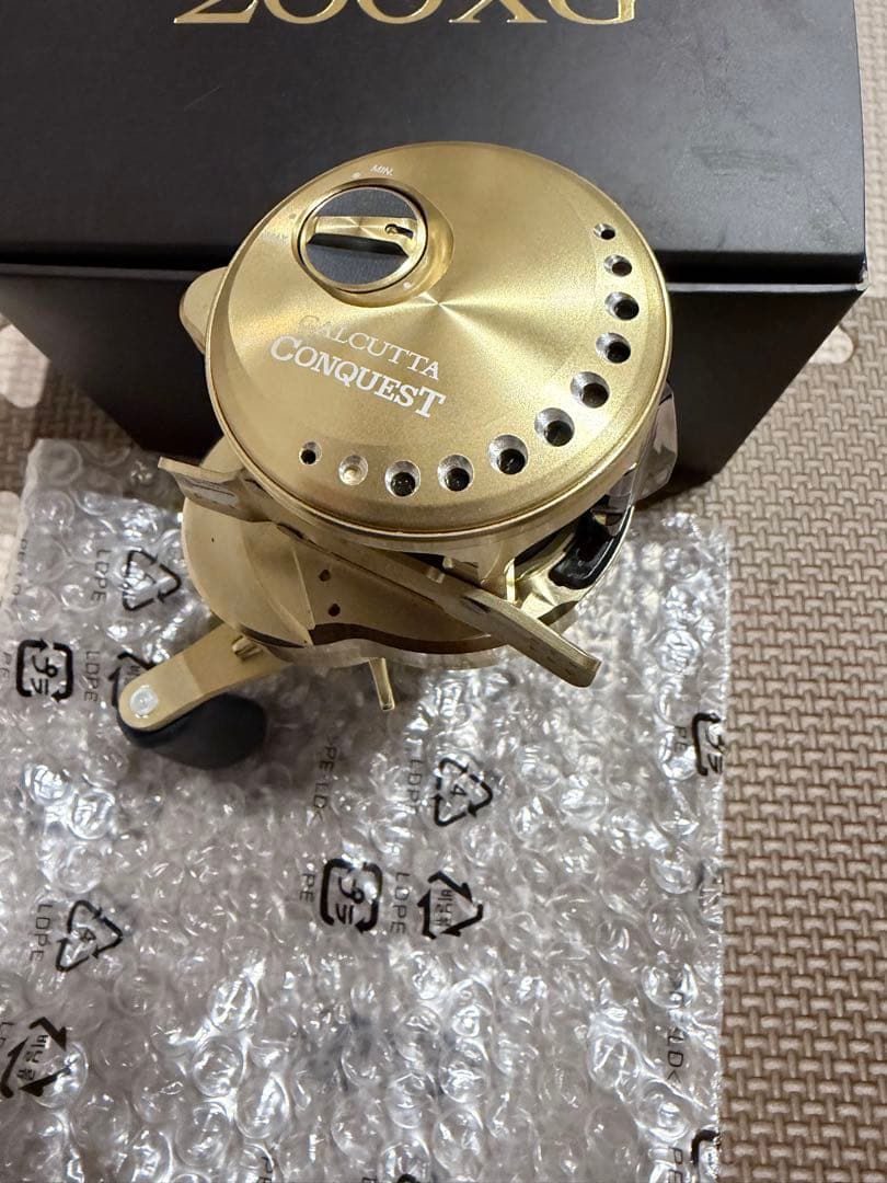 シマノ　カルカッタコンクエスト200XG