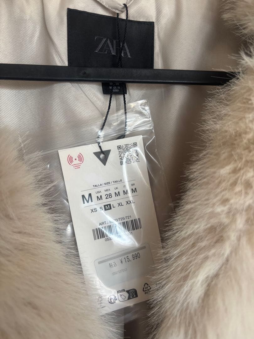 ZARA ショート フェイクファー ジャケット コート Mサイズ