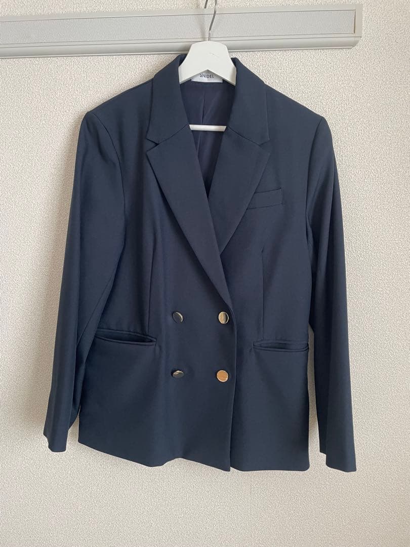 SNIDEL♡メタルボタンテーラードジャケット　ネイビー