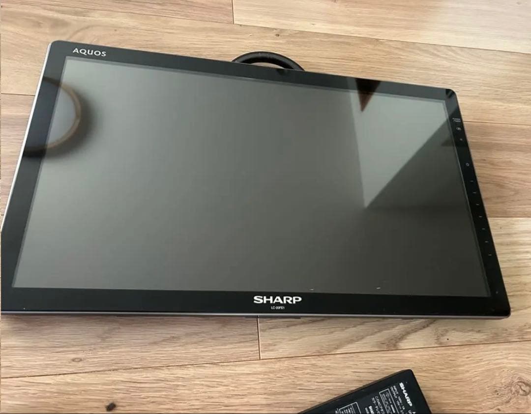 完動品SHARP AQUOS シャープアクオス LC-20FE1