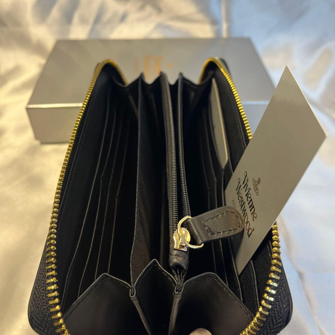 新品 Vivienne Westwood ブラック3色オーブ 長財布