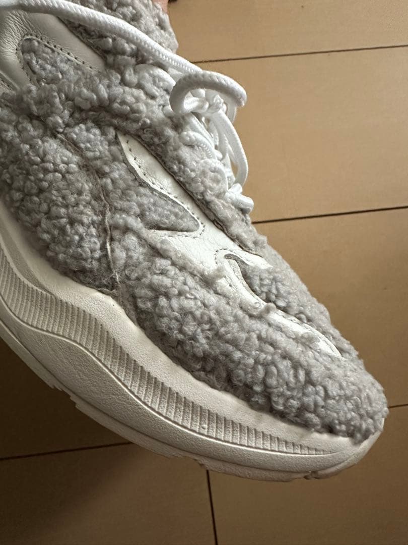 未着用　D.A.T.E. グレー ボアスニーカー