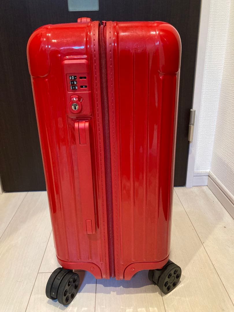 RIMOWA エッセンシャル キャビン キャリーケース36リットル