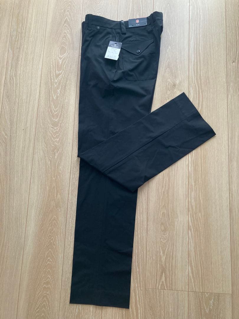 victorinox ブラック　上下セットアップ 上衣Mサイズ　ズボン32×34