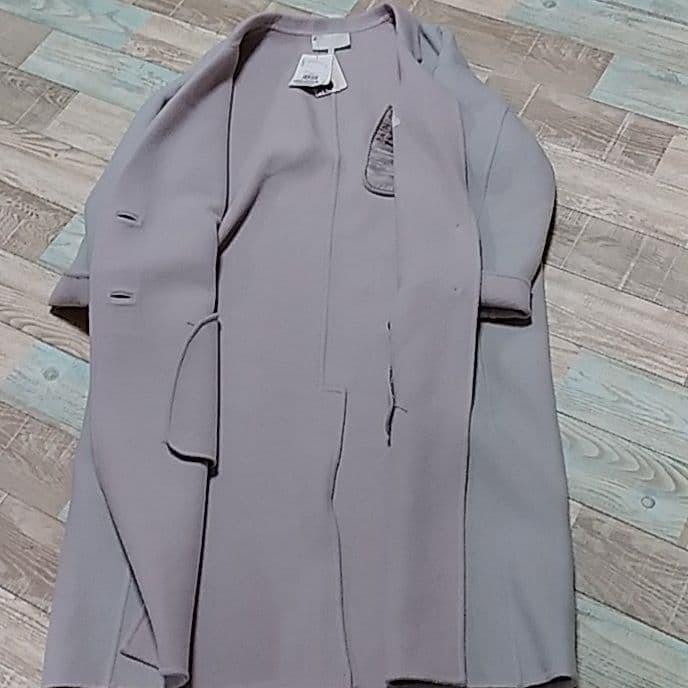 超格安！UNTITLED 新品値札付き！チェスターコート ￥66000 軽量