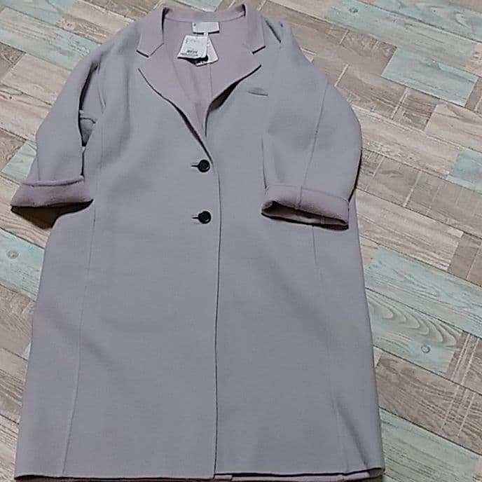 超格安！UNTITLED 新品値札付き！チェスターコート ￥66000 軽量