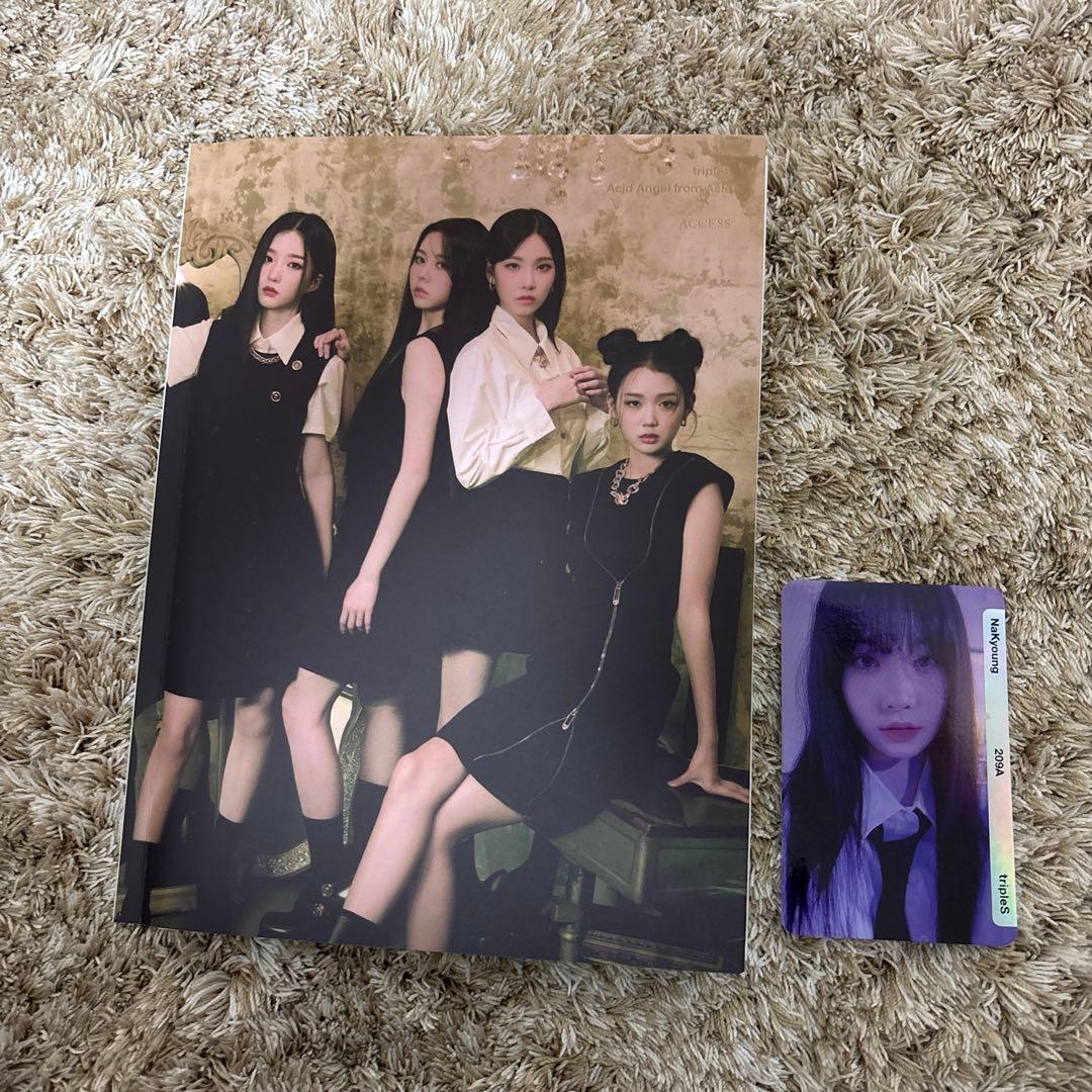 triples aaa アルバム、トレカ