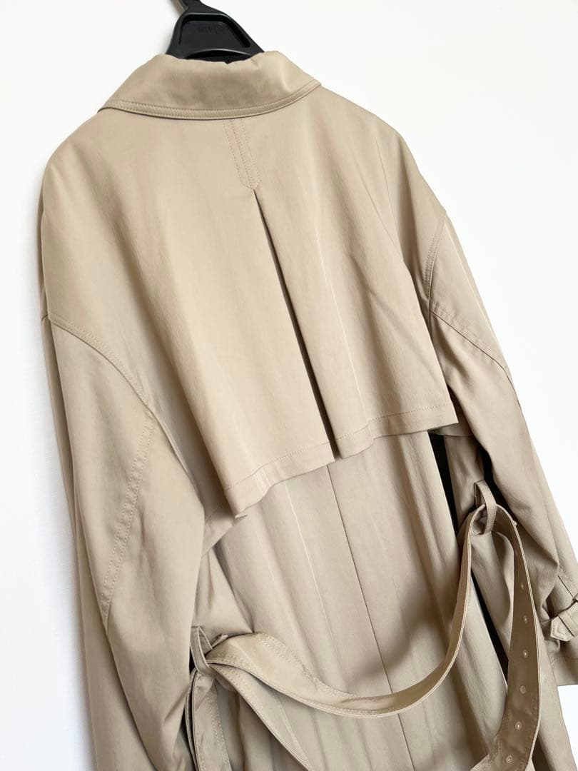 北欧暮らしの道具店「こんなの欲しいを、詰め込んで」着こなしきまるトレンチコート