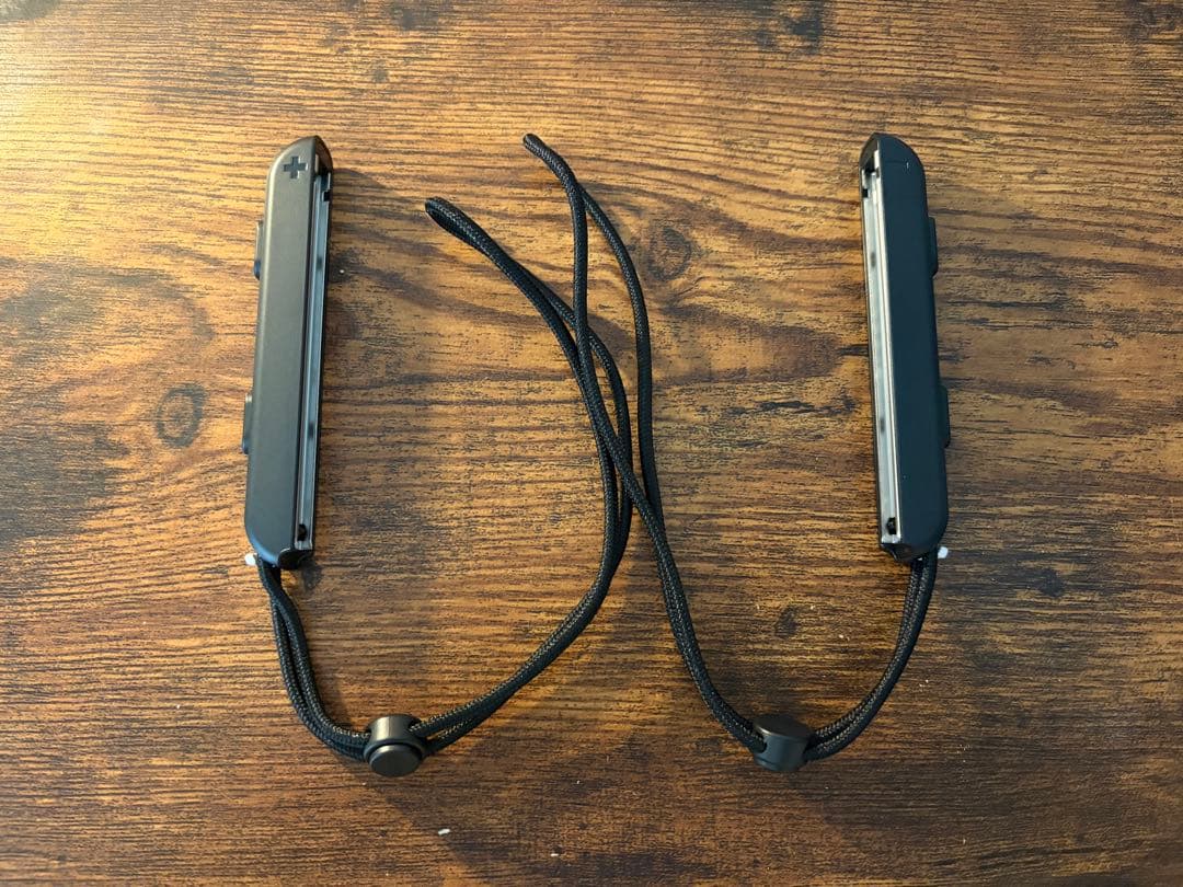 Nintendo Switch 本体 +その他備品等+カセット3つ　値下げ！