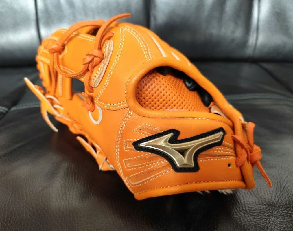 Mizuno GlobalEliteRG 少年軟式グローブ 左利き オレンジ