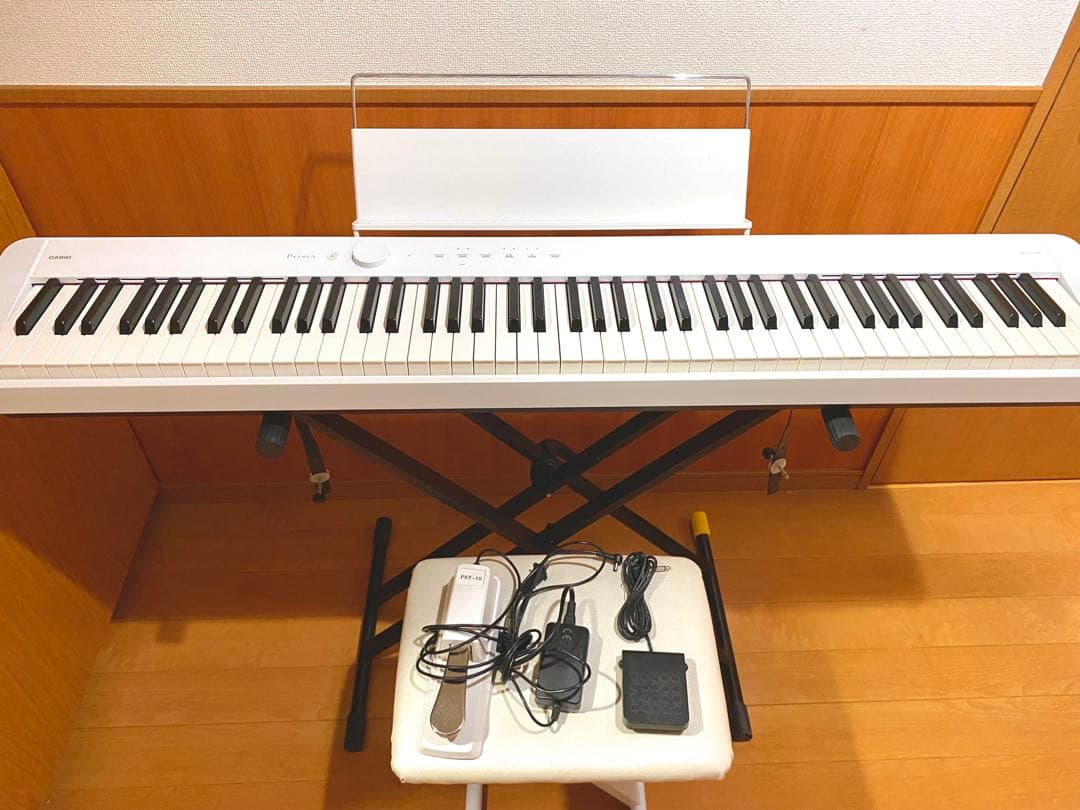 電子ピアノ　CASIO Privia PX-S1100 ホワイト 22年製