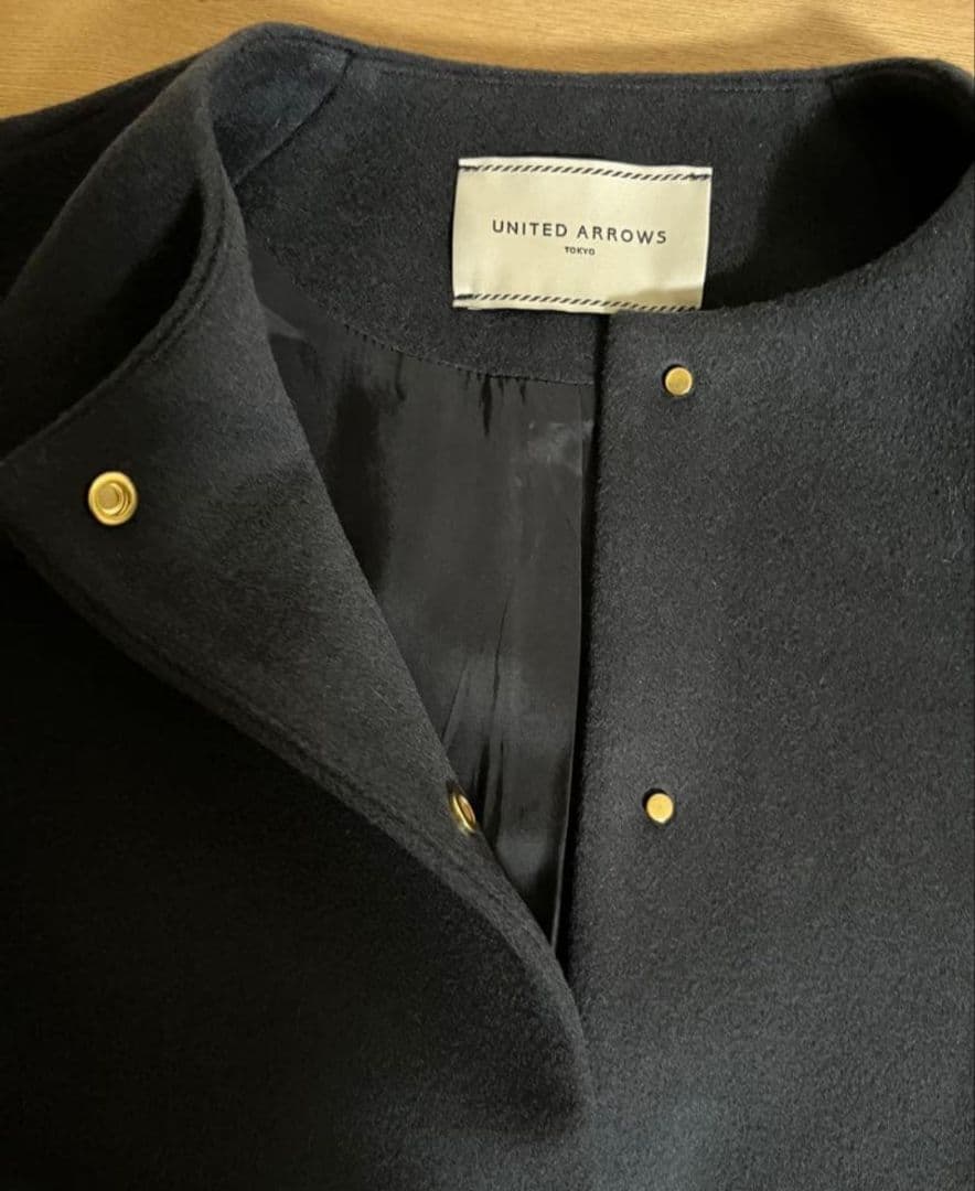 UNITED ARROWS ノーカラー メタルボタン ショートコート