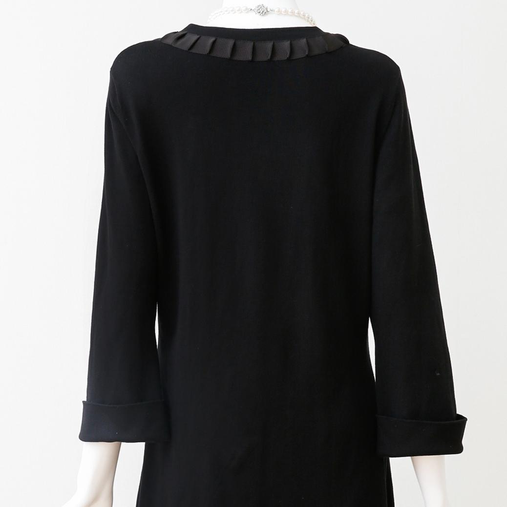 ♪当日発送可能【美品】ユキ　トリイ　シルク混　セレモニー　40　黒