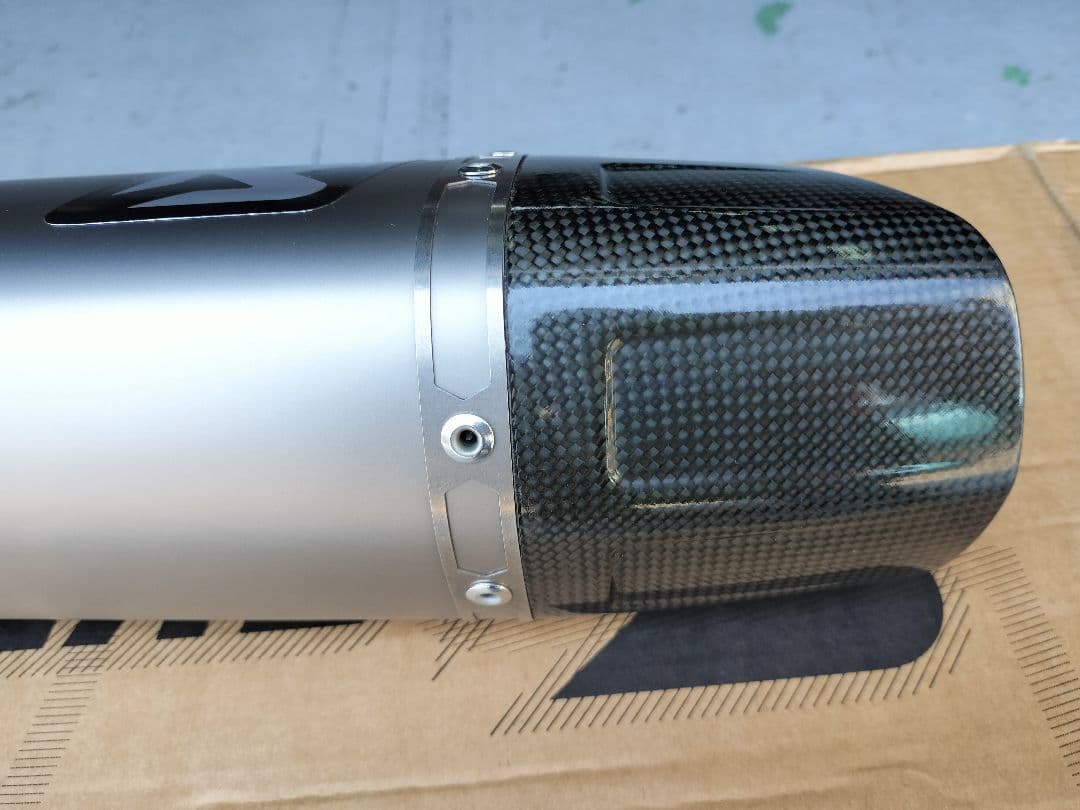 CB1000R アクラポビッチスリップマフラー