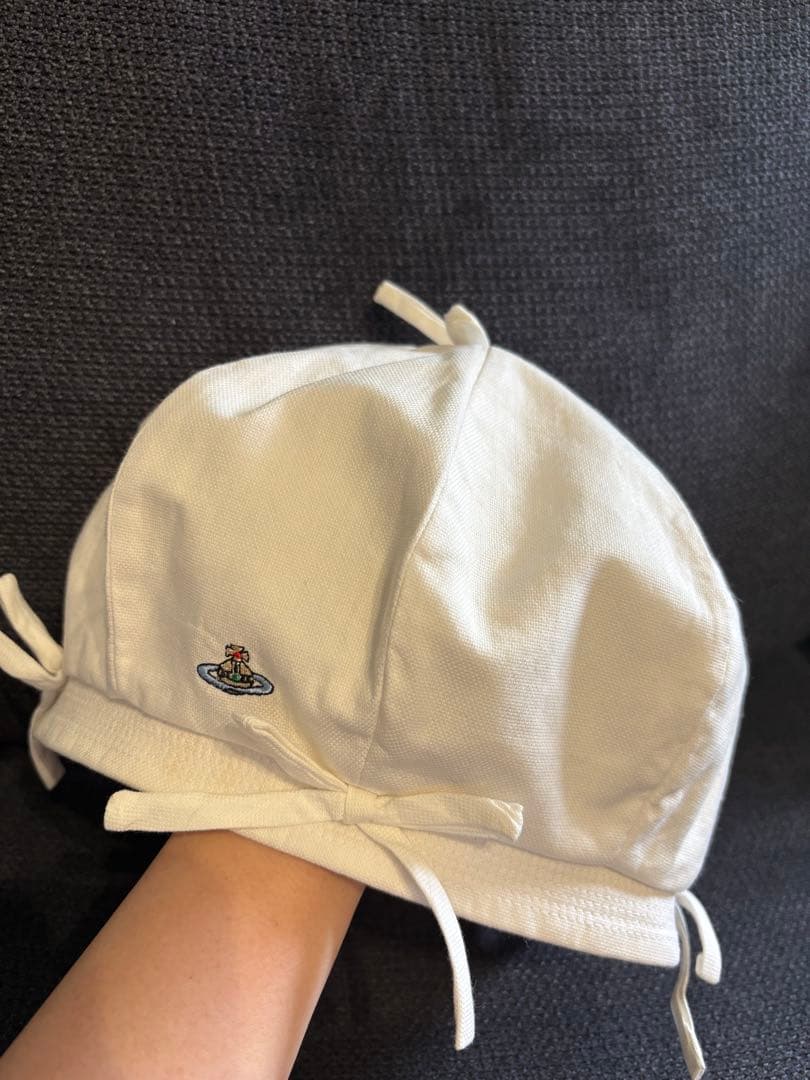 ヴィヴィアンウエストウッド　リボン付きベレー帽