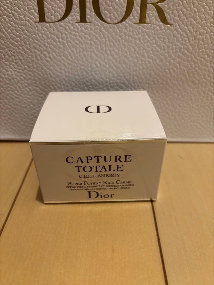 【新品未開封】DiorカプチュールトータルセルENGYリッチクリーム