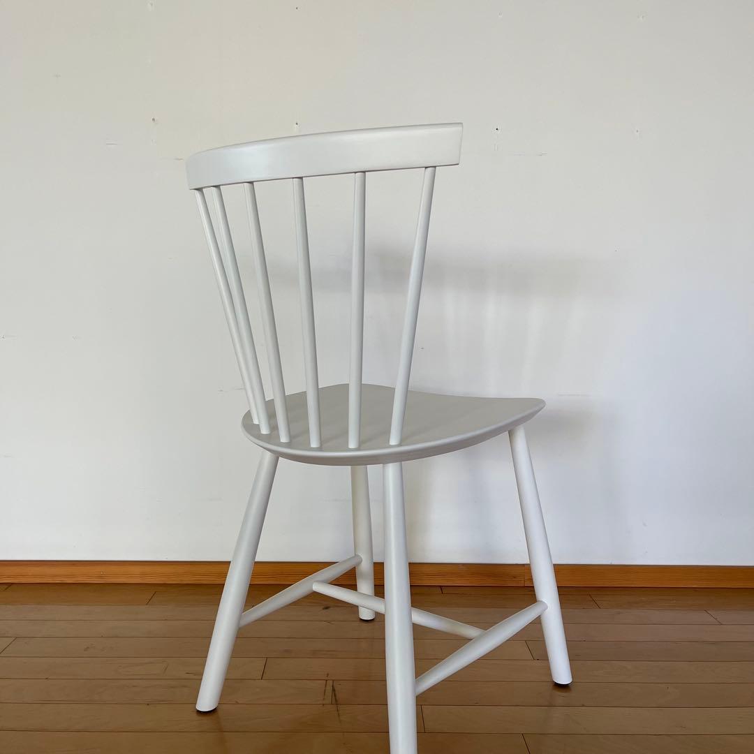 J46チェア（ホワイト）｜FDBモブラー