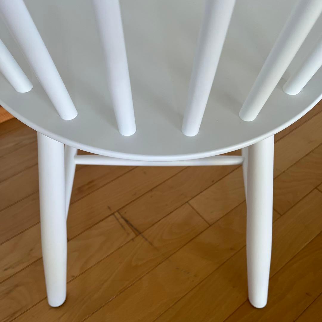 J46チェア（ホワイト）｜FDBモブラー