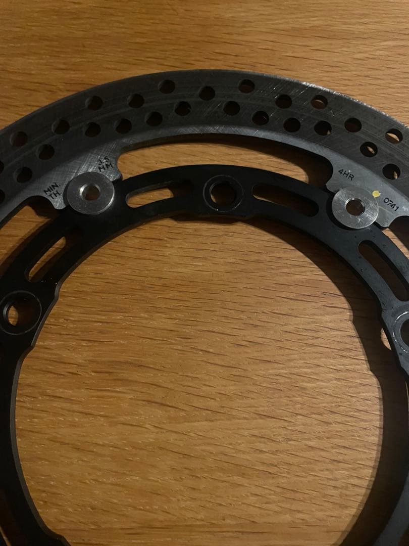 カワサキ　zx4rr 2025年　フロントブレーキディスク